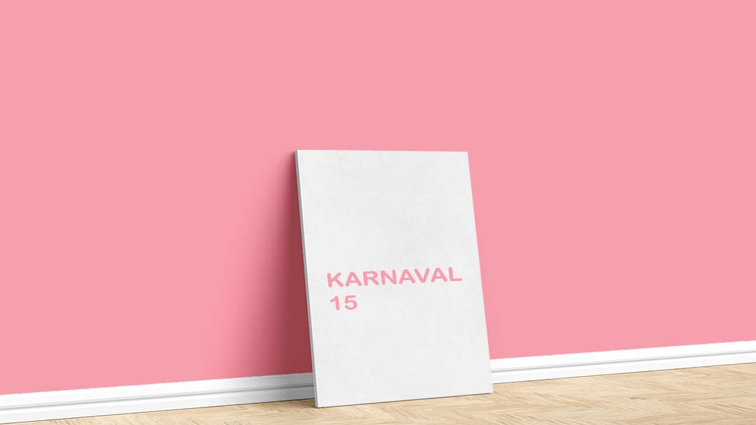 Filli Boya Kırmızı Duvar Boyası – Karnaval 15. Filli Boya kırmızı duvar boyası için kullanılan görselde, Karnaval 15 kodlu iç cephe boyasıyla boyalı bir duvar var.
