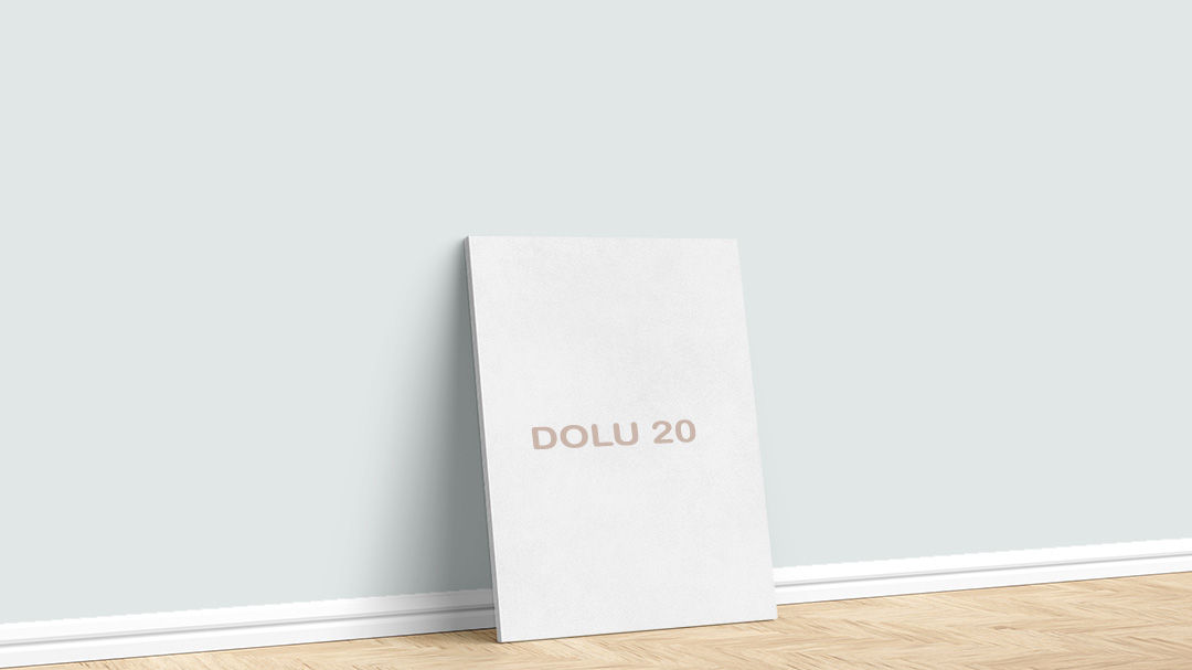 Filli Boya Dolu 20 Boya Rengi. Filli Boya bej boya rengi için kullanılan görselde, Boyacıyım tarafından Dolu 20 isimli iç cephe duvar boyasıyla boyanmış bir duvar var.