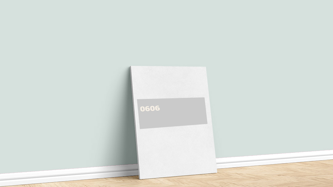 Dyo Gri Beyaz 0606 İç Cephe Boya Rengi. Görselde, İstanbul boyacı ustası Boyacıyım tarafından Dyo beyaz 0606 iç cephe boya rengi ile boyanmış bir duvar var.