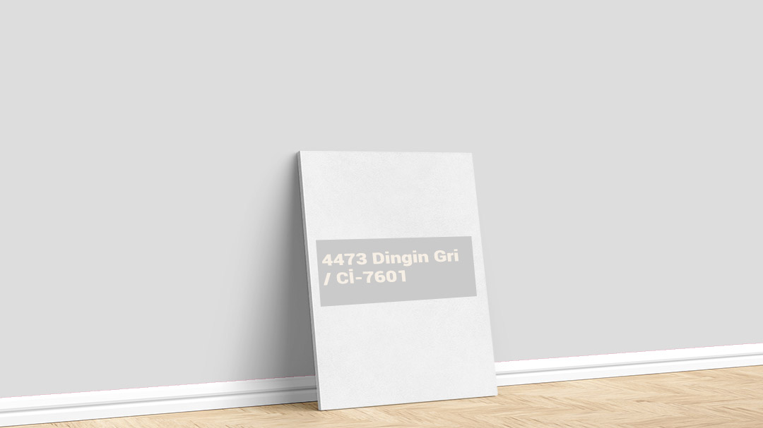 Polisan 4473 Dingin Gri İç Cephe Boya Rengi. Görselde, İstanbul boyacı ustası Boyacıyım tarafından Polisan 4473 Dingin Gri isimli iç cephe boya rengi ile boyanmış bir duvar var.