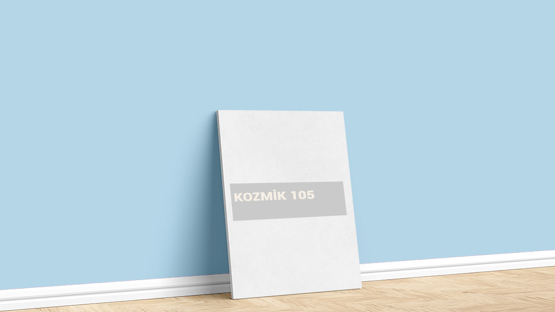 Filli Boya Mavi Kozmik 105 Boya Rengi. Görselde, Filli Boya mavi Kozmik 105 isimli iç cephe rengiyle boyalı bir duvar var.