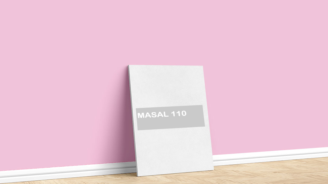 Filli Boya Masal 110 Pembe Boya Rengi. Görselde, Filli Boya pembe iç cephe renk kartelasında bulunan Masal 110 isimli boya rengi ile boyadığımız bir duvar var.