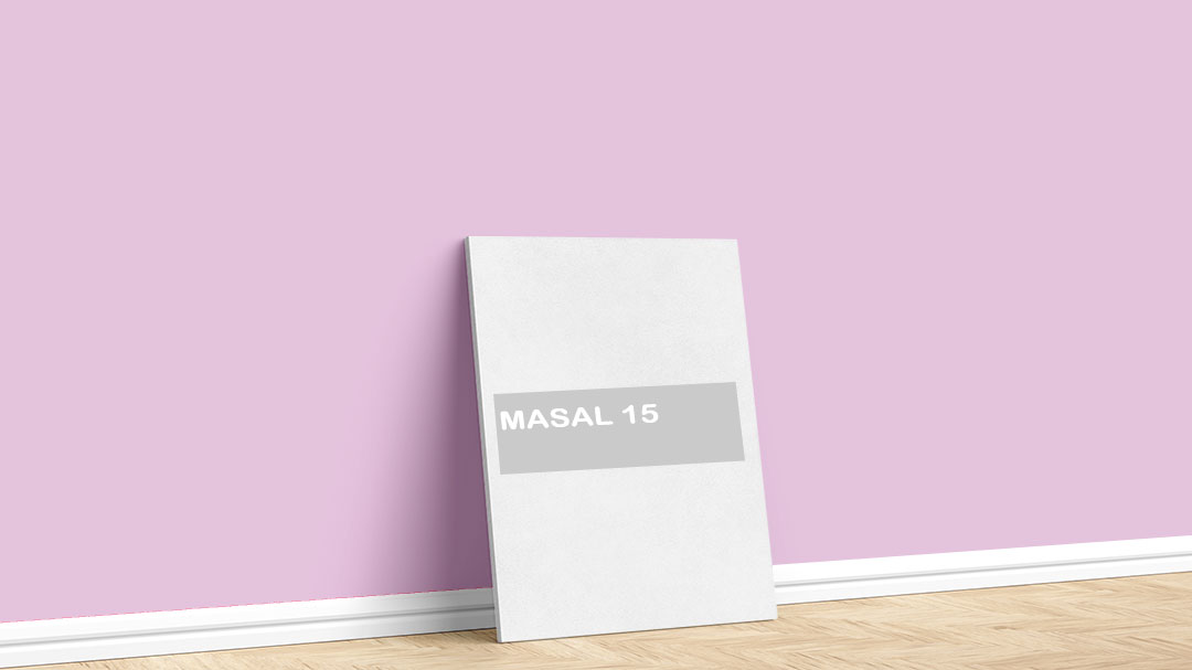 Filli Boya Masal 15 Pembe Boya Rengi. Görselde, Filli Boya pembe iç cephe renk kartelasında bulunan Masal 15 isimli boya rengi ile boyadığımız bir duvar var.