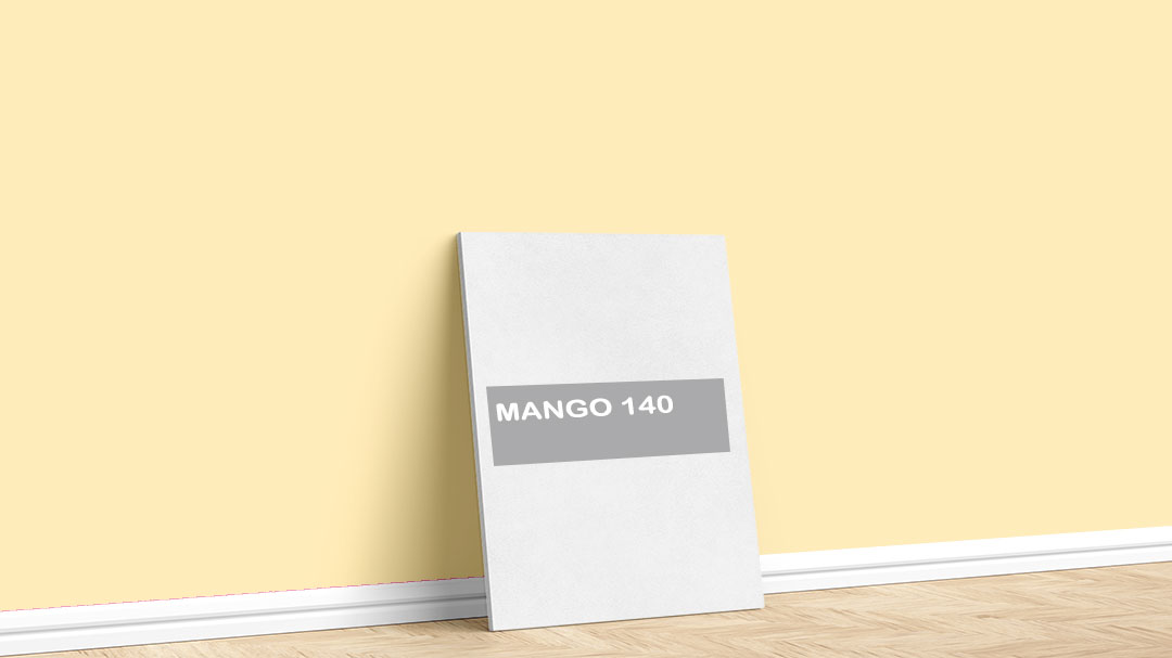 Görselde, Filli Boya turuncu iç cephe renk kartelasında bulunan Mango 140 isimli boya rengi ile boyadığımız bir duvar var.