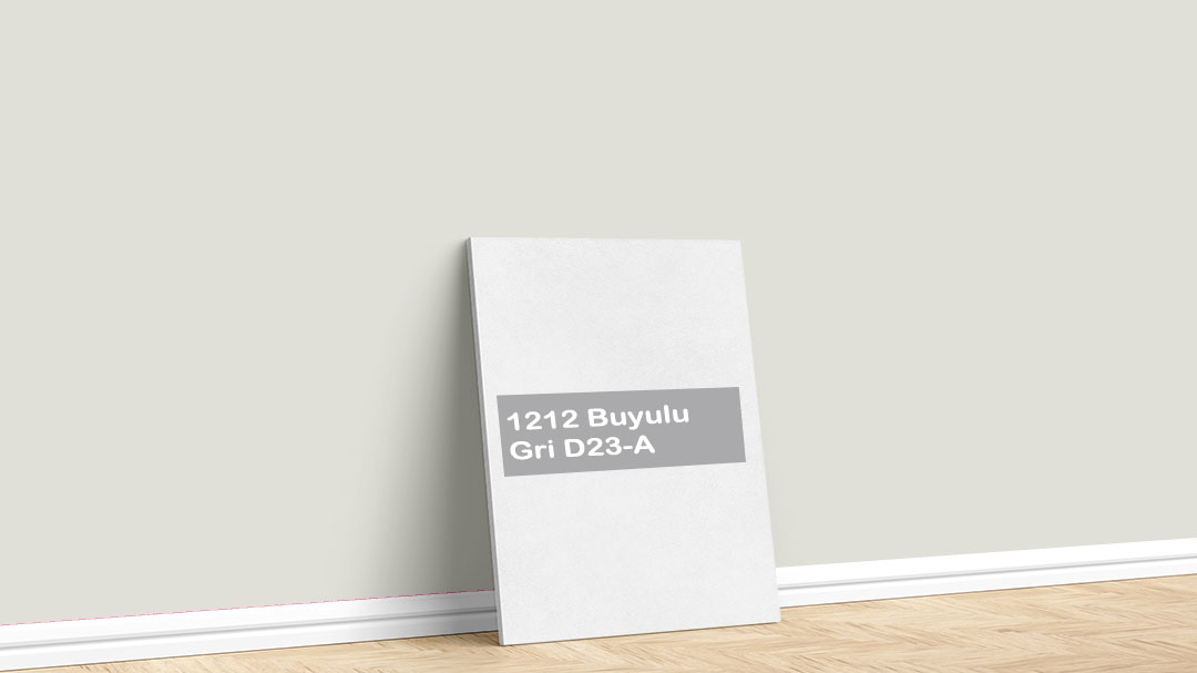 Görselde, Permolit su bazlı iç cephe renk kartelasında bulunan 1212 Buyulu Gri D23-A isimli boya ile boyadığımız bir duvar var.